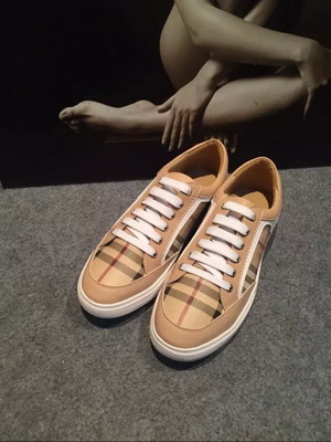 Burberry Fashion Men Sneakers--103